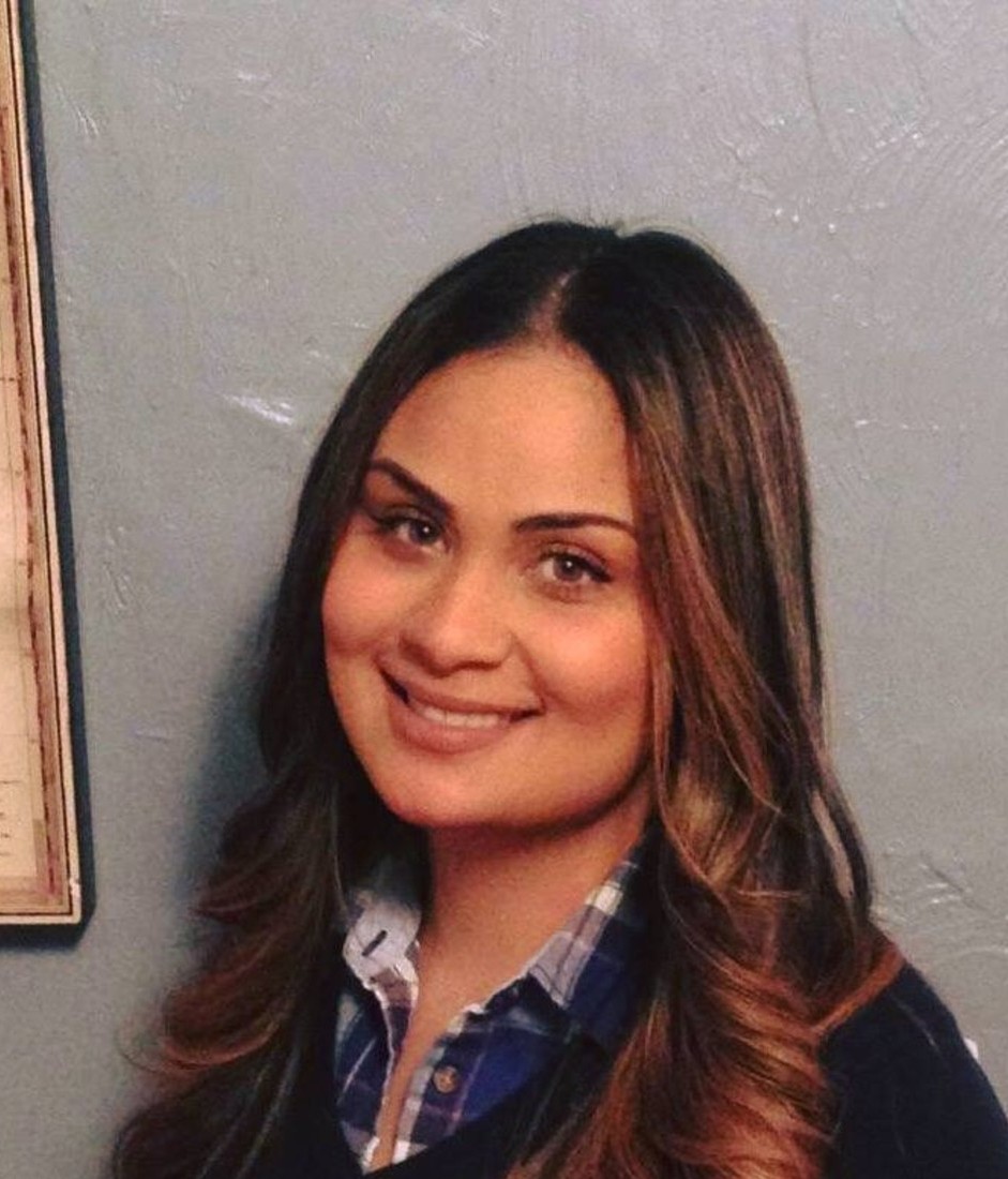 <span style="font-weight: bold;">GISELLE GUTIERREZ </span>